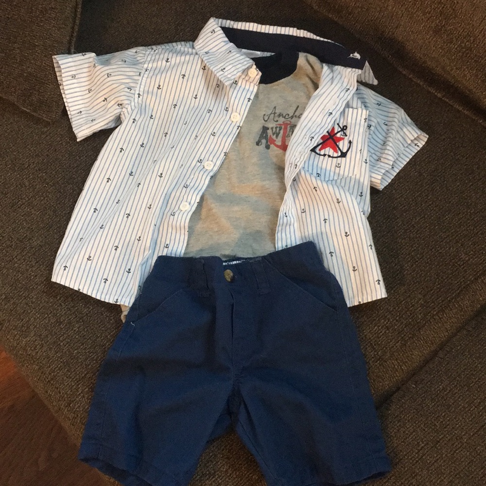 2t outfit worn once on a cruise